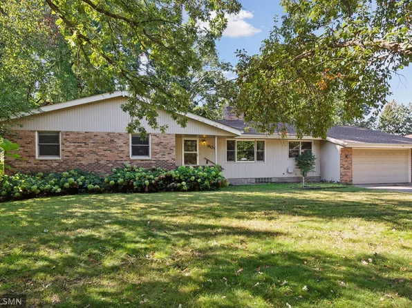 900 18th St, Newport, MN 55055