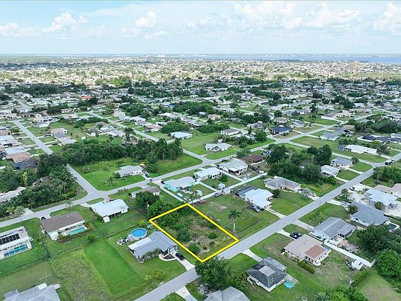 4th image of 3268 Pinetree St Lot 5