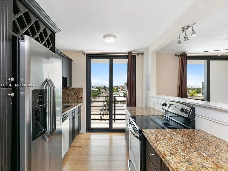 8100 Byron Ave #501 — Photo 3