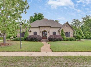 651 Ashley River Rd, Shreveport, LA 71115