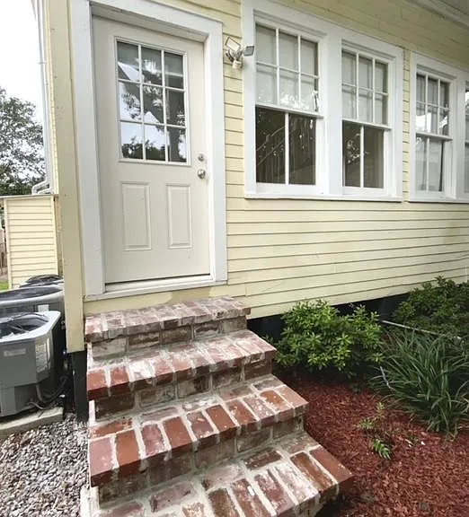 7625 Freret St — Photo 33