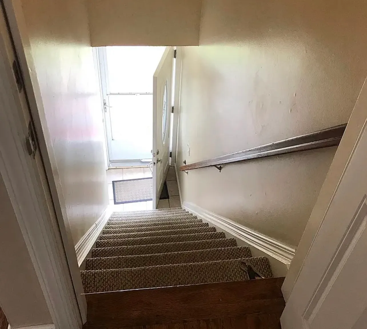 2 bed, 1000 sqft, $2,900 — Photo 1