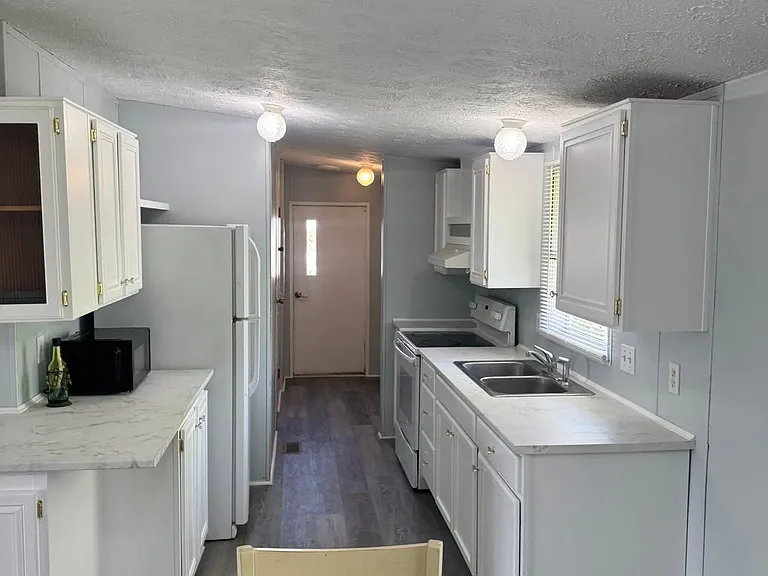 3250 Maysville Pike #13 — Photo 3