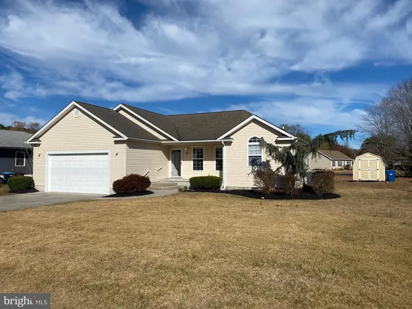 57 Dorothy Cir, Ocean View, DE 19970