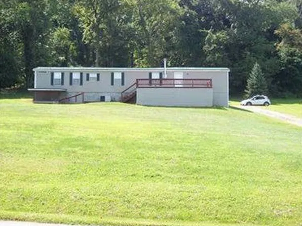 203 Colvin Rd, Greensboro, PA 15338