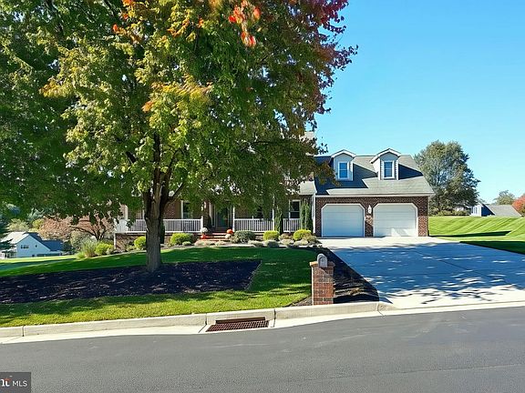 4th image of 605 Antler Rd