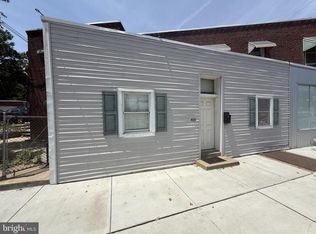 402 N Springfield Rd, Clifton Heights, PA 19018