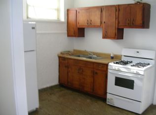 1046 College Ave APT A, Racine, WI 53403