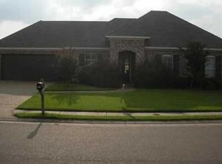 105 Southwood Dr, Canton, MS 39046