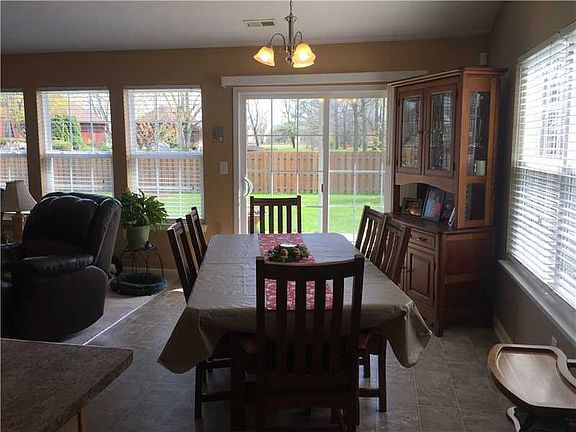 5th image of 5869 W River Chase Ln