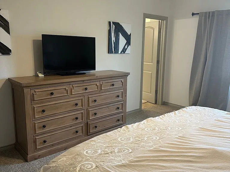 1325 Summerset Ln — Photo 14