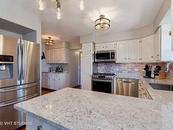 5th image of 6N565 Palomino Dr