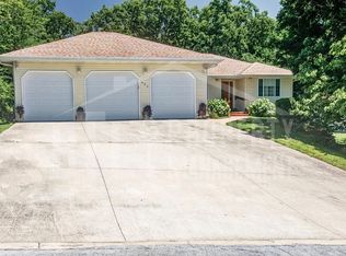 604 S Old County Rd, Branson, MO 65616