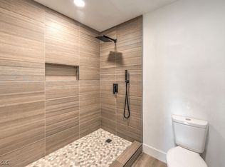 2606 S Durango Dr APT 117, Las Vegas, NV 89117