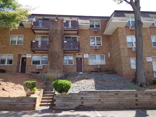 156 Kearsing Parkway, Monsey, NY 10952