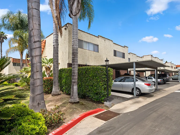 5580 Lake Park Way #28 — Photo 29