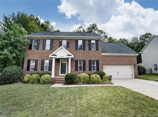 1034 Briarmore Dr, Indian Trail, NC 28079