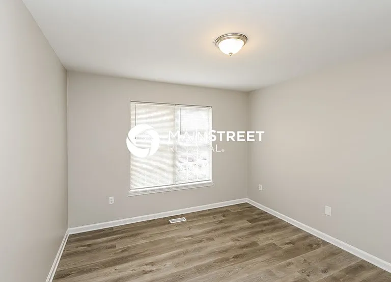 1221 Moss Acres Ct — Photo 10