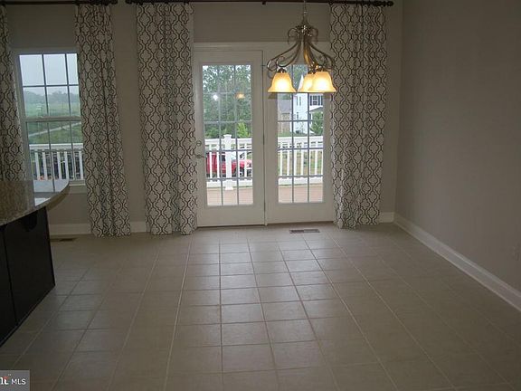 4th image of 113 S Harner Blvd