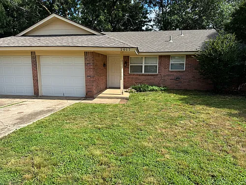 2017 Elmhurst Dr Photo 1