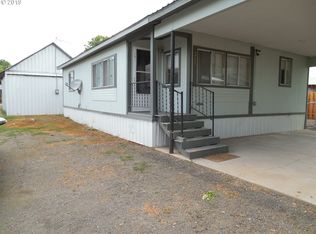 300 Gover Ln, Halfway, OR 97834