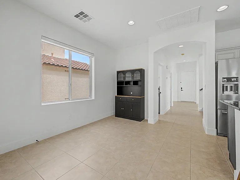 9119 Brilliant Prairie Ct — Photo 7