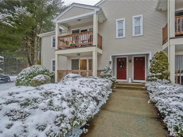 501 Ashmead Commons #501, Enfield, CT 06082