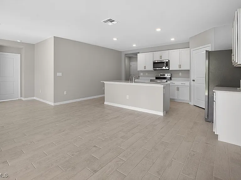 553 Kingsbury Ln #553 — Photo 34