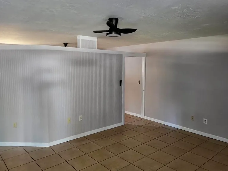 13646 US Highway 27 Cottage #2 — Photo 3