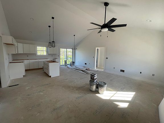 4th image of 5044 Bentwood Ct