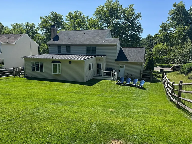 18 Steeplechase Dr — Photo 19