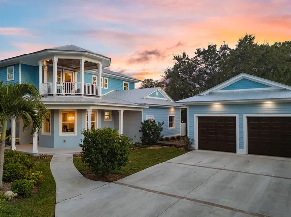 1002 SE Riverside Drive, Stuart, FL 34996