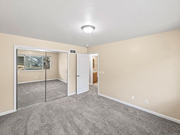 4th image of 2000 David Ave #3b0ff107a