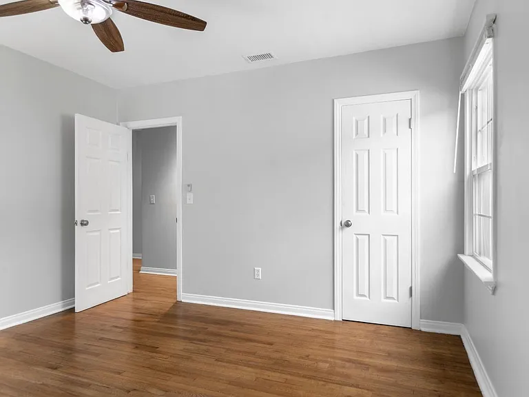 2150 Maine Ave — Photo 4