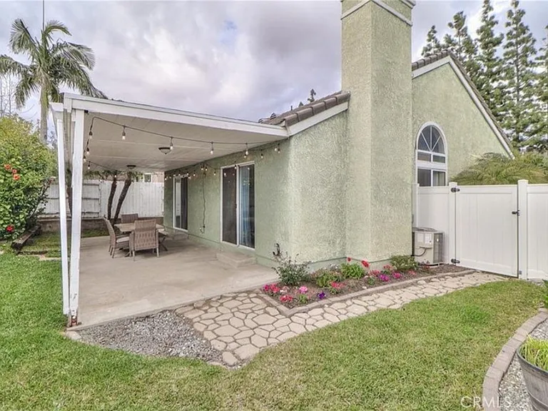 7408 Belpine Pl — Photo 20