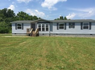 106 Kellys Ln, Warsaw, VA 22572