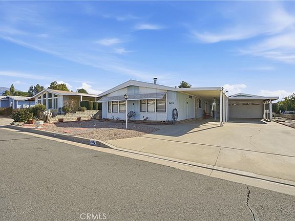 3rd image of 9578 Sharondale Rd