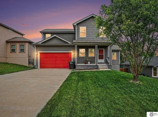 3338 Harrison St, Omaha, NE 68147