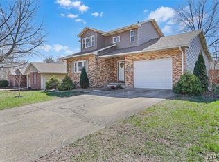 1837 Esic Dr, Edwardsville, IL 62025