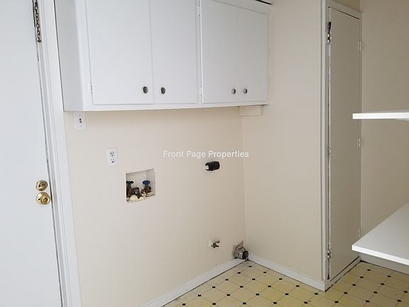 5th image of 8020 Exmoor Dr #A