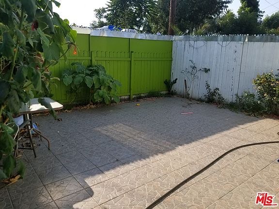 5th image of 10967 Hickory St