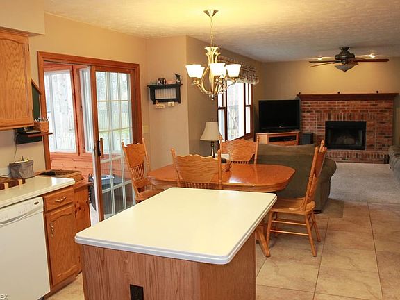 4th image of 1135 Dartmouth Dr