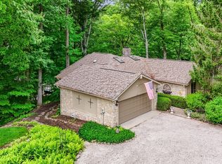 7592 S Poplar Point Dr, Trafalgar, IN 46181