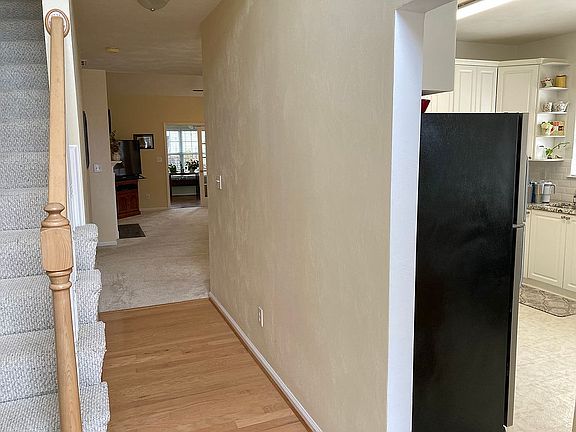 3rd image of 3118 Sterling Way