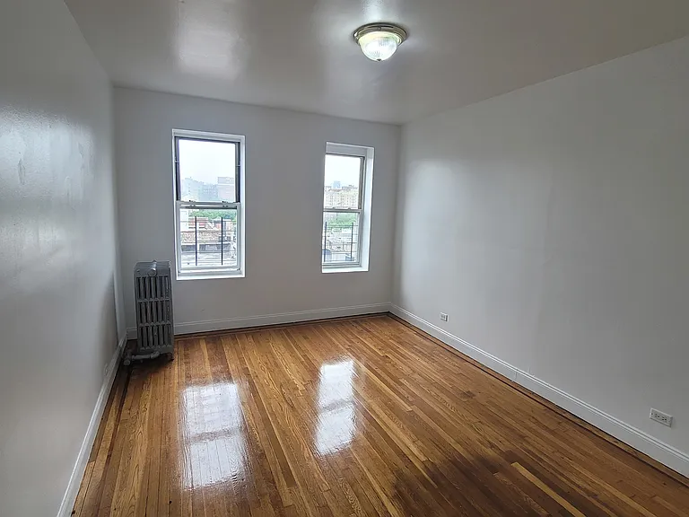 1001 Walton Ave #F3 — Photo 17