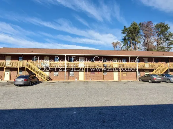3015 Broadbay Dr APT K, Winston Salem, NC 27107