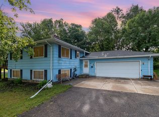 414 Paul Ave N, Cologne, MN 55322