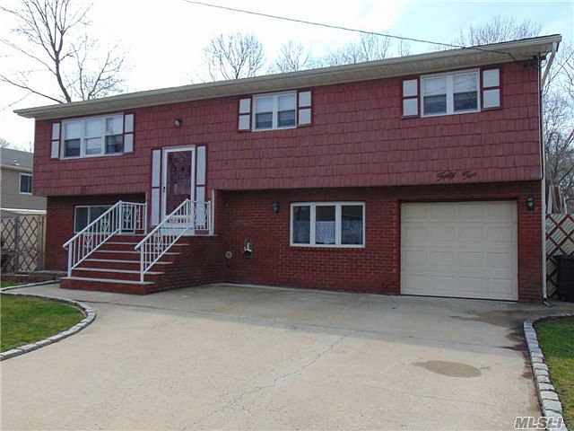 1st image of 42 Arpage Dr E