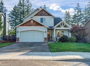 1400 NE Gardiner Dr, Estacada, OR 97023