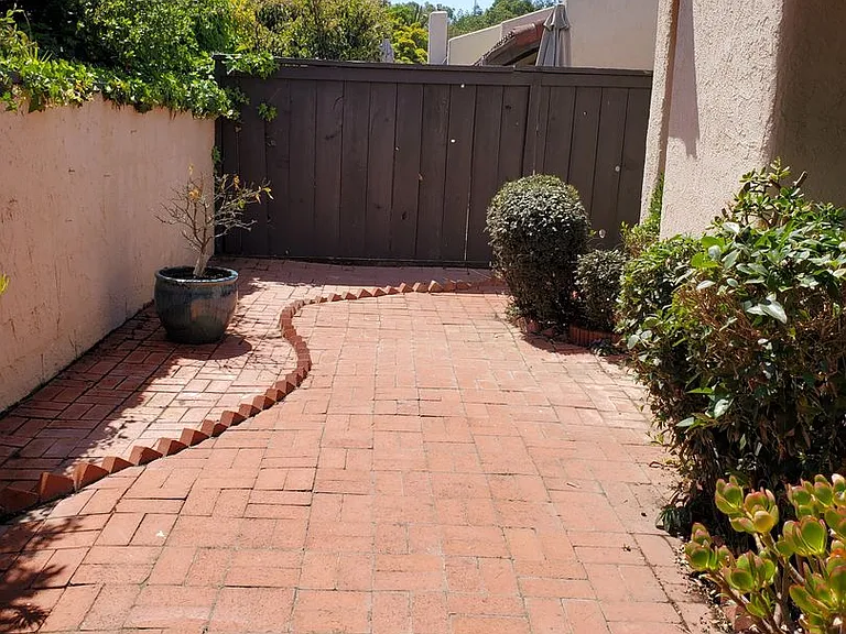 34 El Mirador Ct — Photo 1